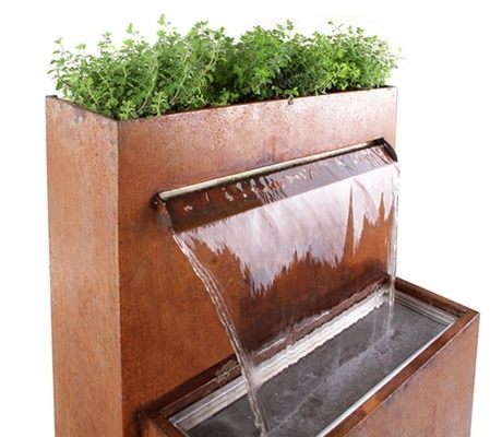 น้ำพุน้ำกลางแจ้งเครื่องประดับสวน Corten Steel Water Feature