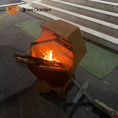 เตาย่างบาร์บีคิว Corten Steel แบบพกพาสำหรับร้านอาหารในร่มกลางแจ้งที่ตั้งแคมป์