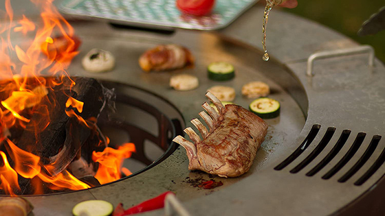 การทำอาหารกลางแจ้ง Custom Fire Bowl Bbq Grill Corten Steel Garden Fire Pit Rustic