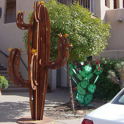 ภูมิทัศน์สวน Corten เหล็กประติมากรรมกระบองเพชรโลหะลานศิลปะสนิมธรรมชาติ
