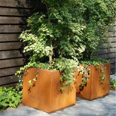 กำหนดเองกลางแจ้งขนาดใหญ่ชาวไร่กล่องสี่เหลี่ยม Corten Steel กระถางดอกไม้