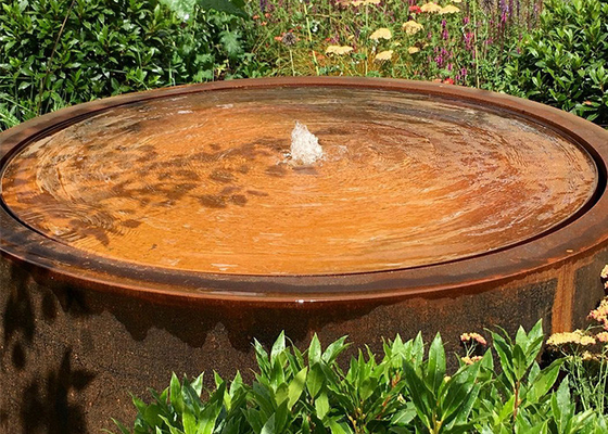 การออกแบบที่ทันสมัยสวนในร่มกลางแจ้ง Art Corten Steel Water Fountains พร้อมปั๊ม