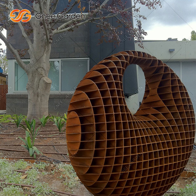 ประติมากรรมสำริดกลางแจ้งขนาดใหญ่ 5.0-8.0 มม. ประติมากรรมเหล็ก Corten นามธรรมสมัยใหม่
