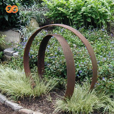 งานศิลปะประติมากรรมเหล็ก Corten สมัยใหม่กลางแจ้งขนาดใหญ่ 175 ซม. พร้อมเส้นโค้งเรียบ