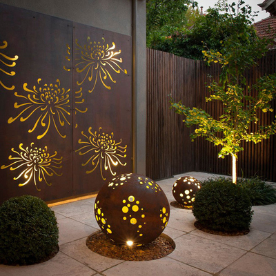ผลิตภัณฑ์ตกแต่งสวนโลหะแบบกำหนดเอง Corten Steel Screen Panels Weather Proof