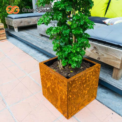 Simple Design Small Base Outdoor Metal Planter กระถางต้นไม้โบราณ 30ซม. 40ซม