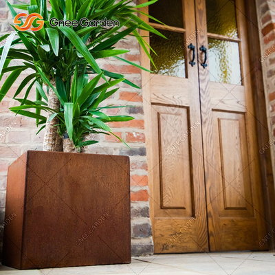 SGS Custom Long Square Corten Steel Flower Pots ทนต่อสภาพอากาศที่ทันสมัย