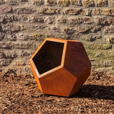 เลเซอร์ตัด Corten Steel Planter สวน กระถางดอกไม้กลางแจ้ง