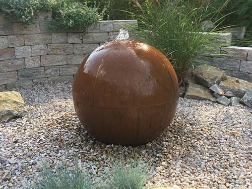 Outdoor Rusty Corten Steel Garden Fountain Ball รูปน้ำตก