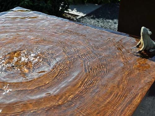 1100mm Square Metal Garden Ornaments Corten Steel Water คุณสมบัติ
