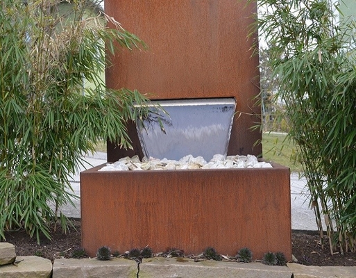 น้ำพุเหล็ก Corten กลางแจ้งที่ทันสมัยสำหรับตกแต่งสวน