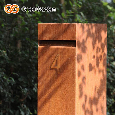 Corten Steel สนิมเฟอร์นิเจอร์โลหะกลางแจ้ง Steel Parcel Drop Box มัลติฟังก์ชั่น
