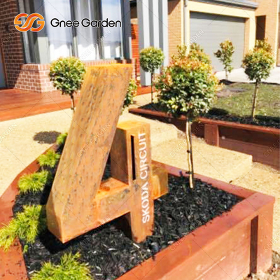 400mm Corten Steel Free Standing Letter Box Outdoor สำหรับบริการไปรษณีย์