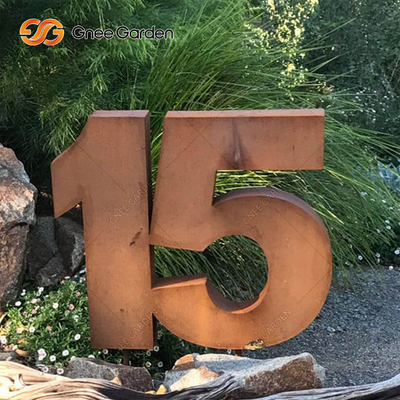 400mm Corten Steel Free Standing Letter Box Outdoor สำหรับบริการไปรษณีย์