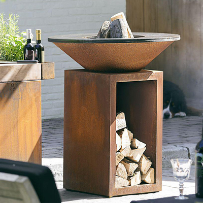 สนิมสูง 100 ซม. หลุมไฟ Corten Steel กลางแจ้งพร้อมที่เก็บไม้