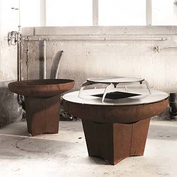 ลานกลางแจ้งบาร์บีคิวหลุมไฟโต๊ะย่าง Corten Steel Pre Rusted