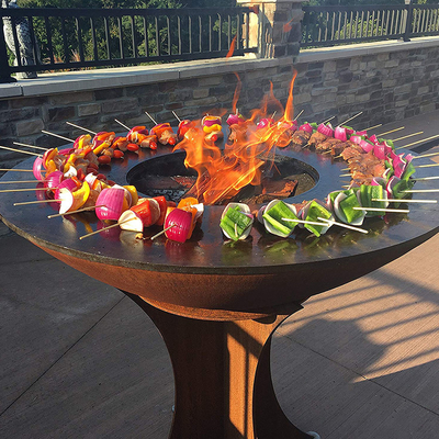 เตาย่างบาร์บีคิวถ่านกลางแจ้ง Corten Steel Fire Pit BBQ พร้อมเตาย่างทำอาหาร