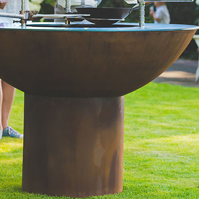 ตะแกรงเหล็ก Corten Steel แบบกลมสำหรับงานหนัก 70 * 70 * 35 Cm