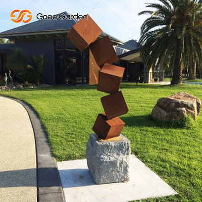 บล็อกอันตรายประติมากรรม Corten Steel สนิมประติมากรรมสวนโลหะสำหรับสนามหญ้า