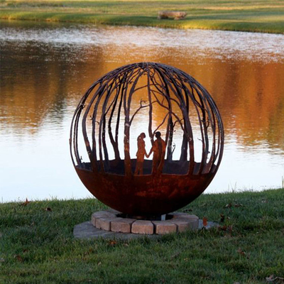 การเผาไหม้ไม้กลางแจ้ง Corten Steel Sphere Fire Pit Round Custom