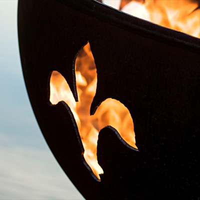 เส้นผ่านศูนย์กลาง 1200 มม. ชามไฟโลหะ Patio Fire Pit OEM ODM Welcome